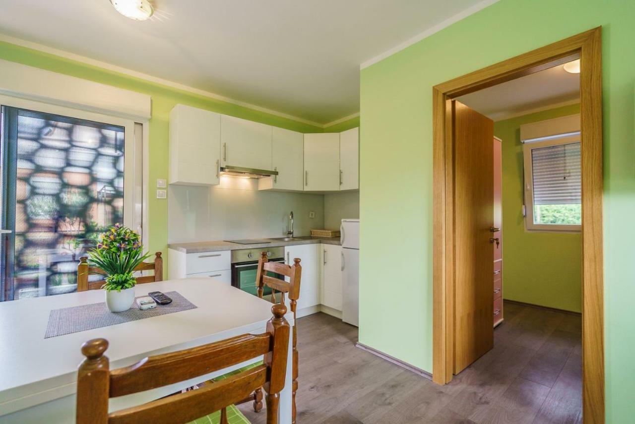 Apartmani Stobrec Split Zewnętrze zdjęcie